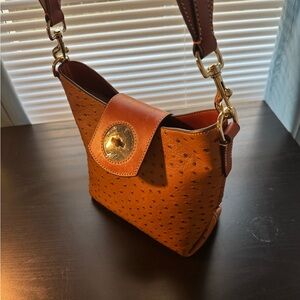 Ostrich Sac 22 handbag